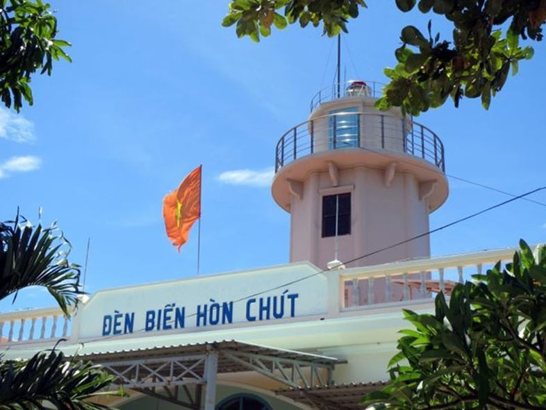 Hải Đăng Hòn Chút - [TOP Điểm Đến] Lý Tưởng Phía Nam Nha Trang!