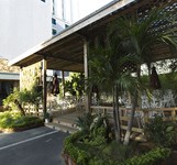 Khách Sạn Trần - Viễn Đông