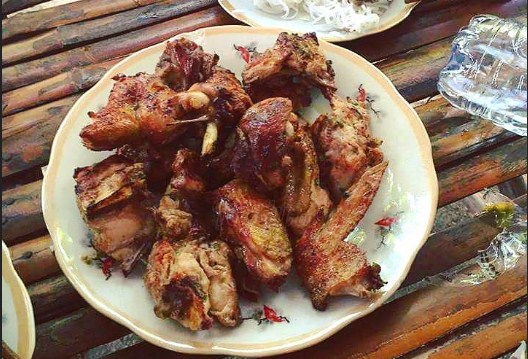 Thịt gà quán Đức đảo gà Nha Trang